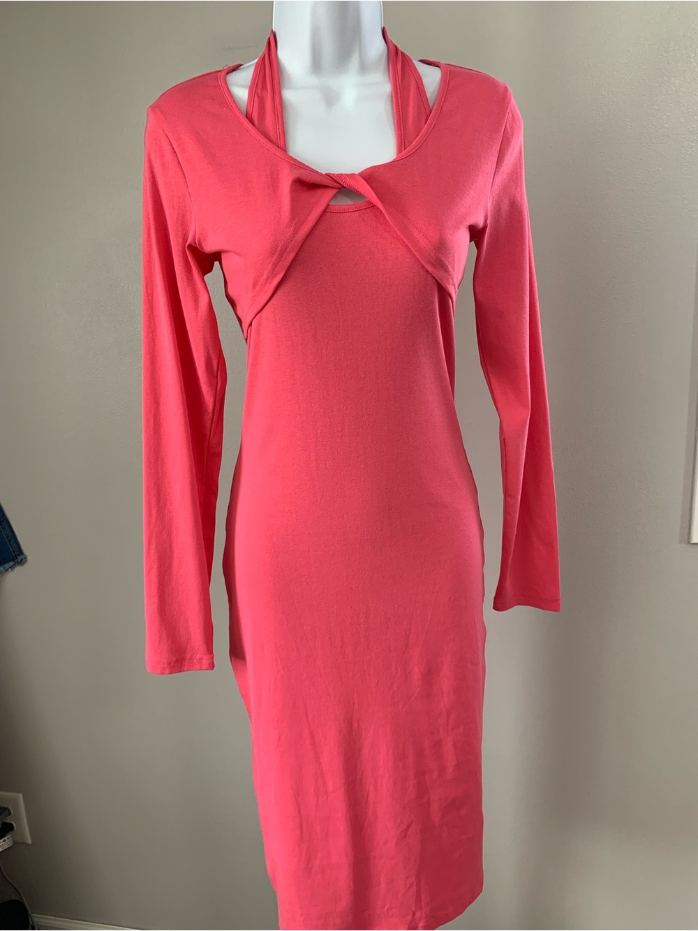 NWT Easel Pink Long-Sleeve Cut Out Halter Dress